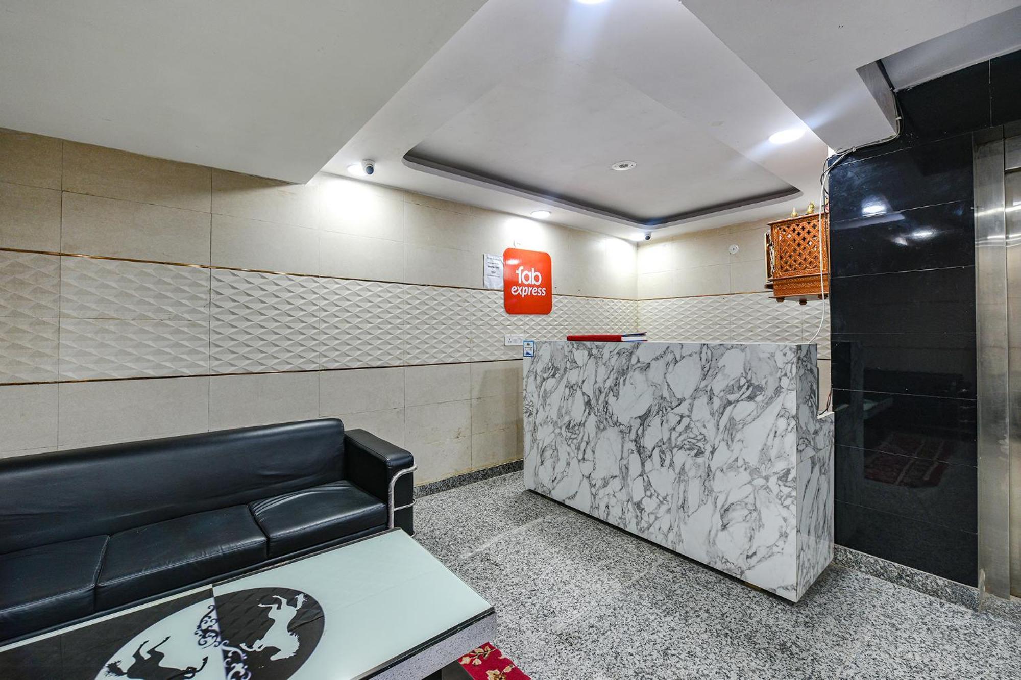 Fabexpress Unicon Hotell New Delhi Eksteriør bilde